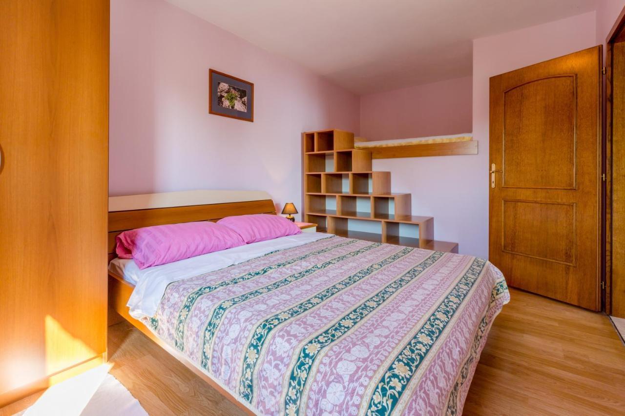 Apartmani Rino Dramalj Exteriér fotografie