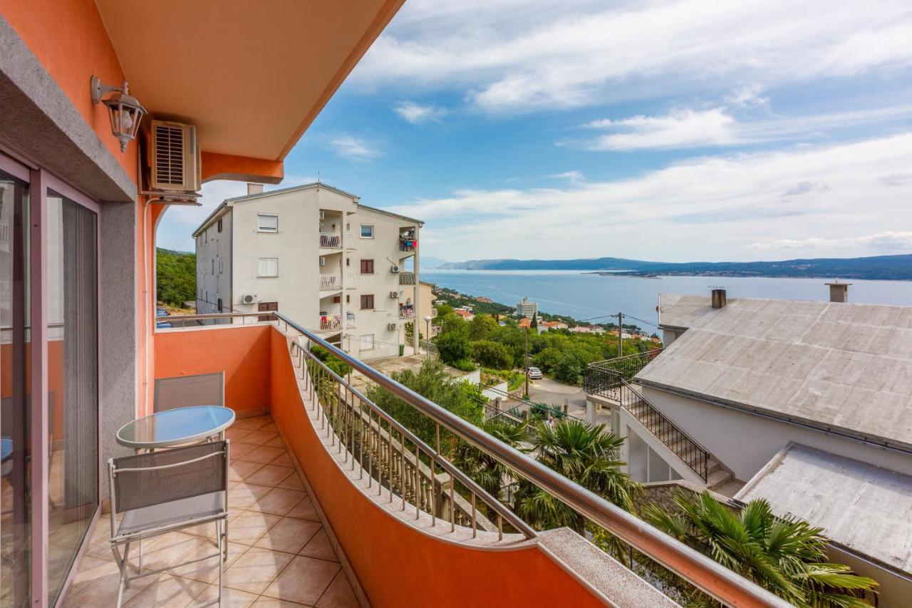 Apartmani Rino Dramalj Exteriér fotografie
